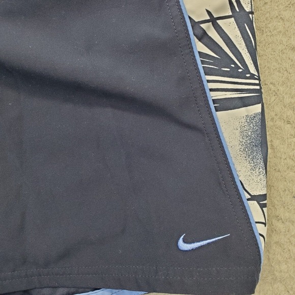 Nike Board Shorts Mens Size XL Multi Thermal Lined Elastic Waist Drawstring Logo - Picture 6 of 11